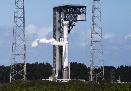 Atlas V rolled out of the VIF at Pad 41 for a wet dress rehearsal, for the upcoming launch of OSIRIS-REx.