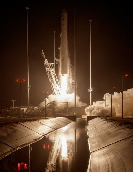 The Orbital ATK Antares rocket, with the Cygnus spacecraft onboard, launches from Pad-0A, Monday, Oct. 17, 2016 at NASA's Wallops Flight Facility in Virginia. Orbital ATK’s sixth contracted cargo resupply mission with NASA to the International Space Station is delivering over 5,100 pounds of science and research, crew supplies and vehicle hardware to the orbital laboratory and its crew. Photo Credit: (NASA/Bill Ingalls)