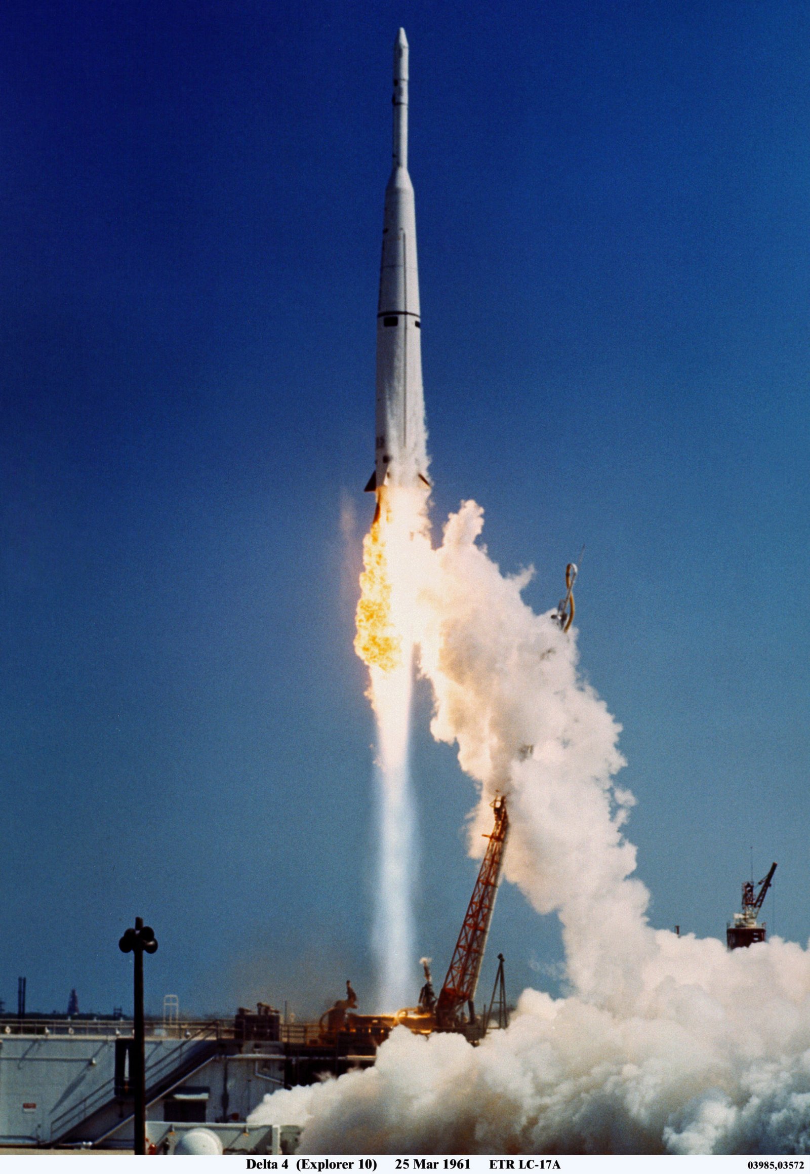 O satélite Explorer-10