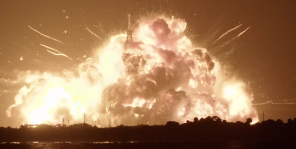 Foguetão New Glenn explode durante teste estático