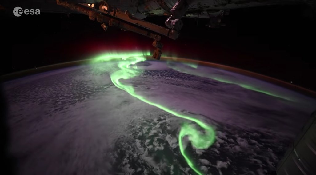 A aurora boreal mais espetacular da missão εpsilon (até agora!)