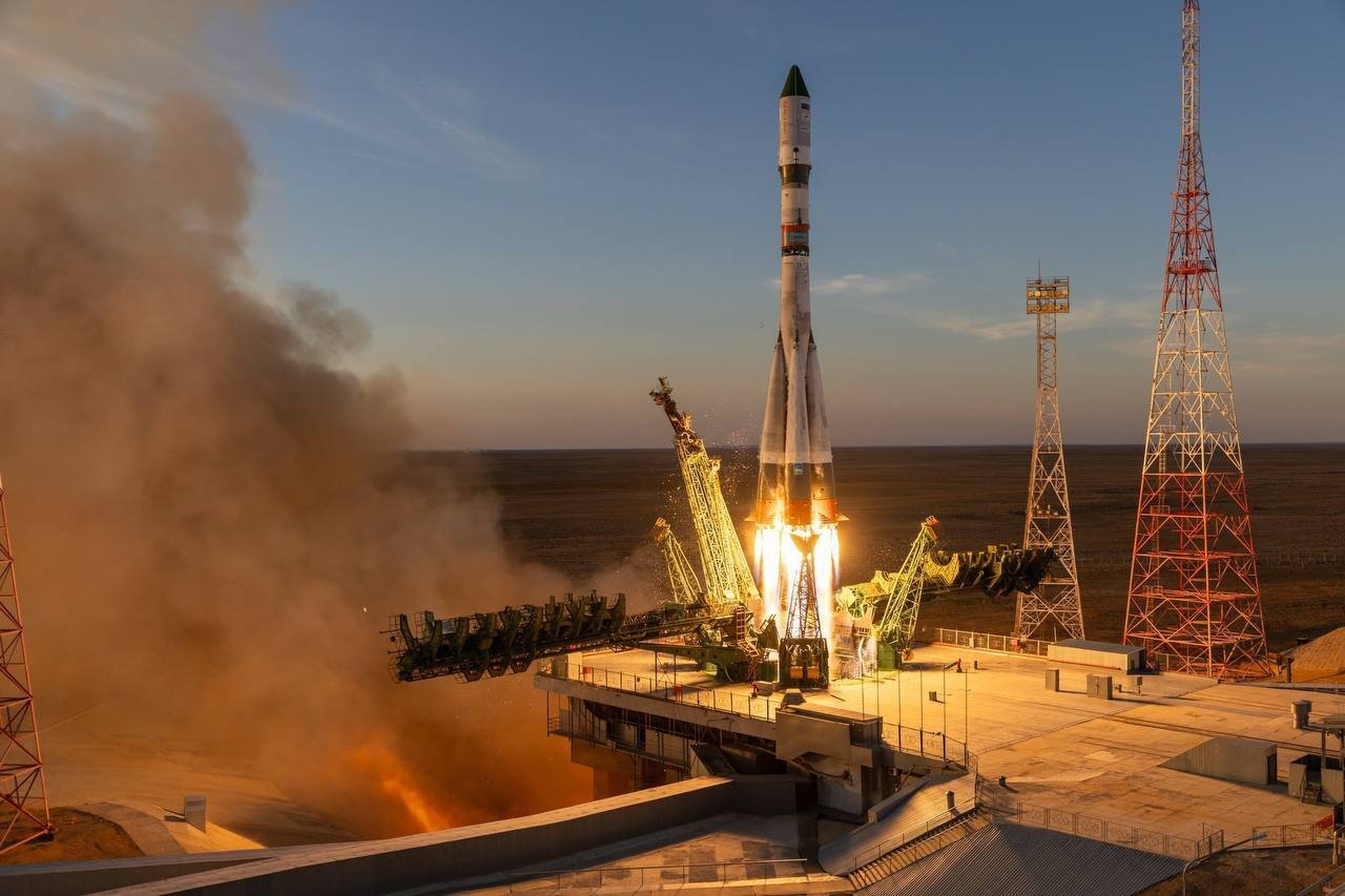 Roscosmos lança Progress MS-35