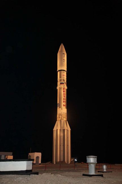Proton-M_Astra-2E 02