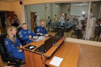 Soyuz TMA-09M treino acoplagem