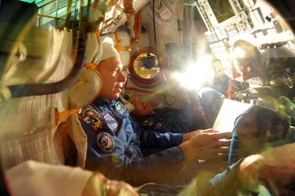 Soyuz TMA-10M 02